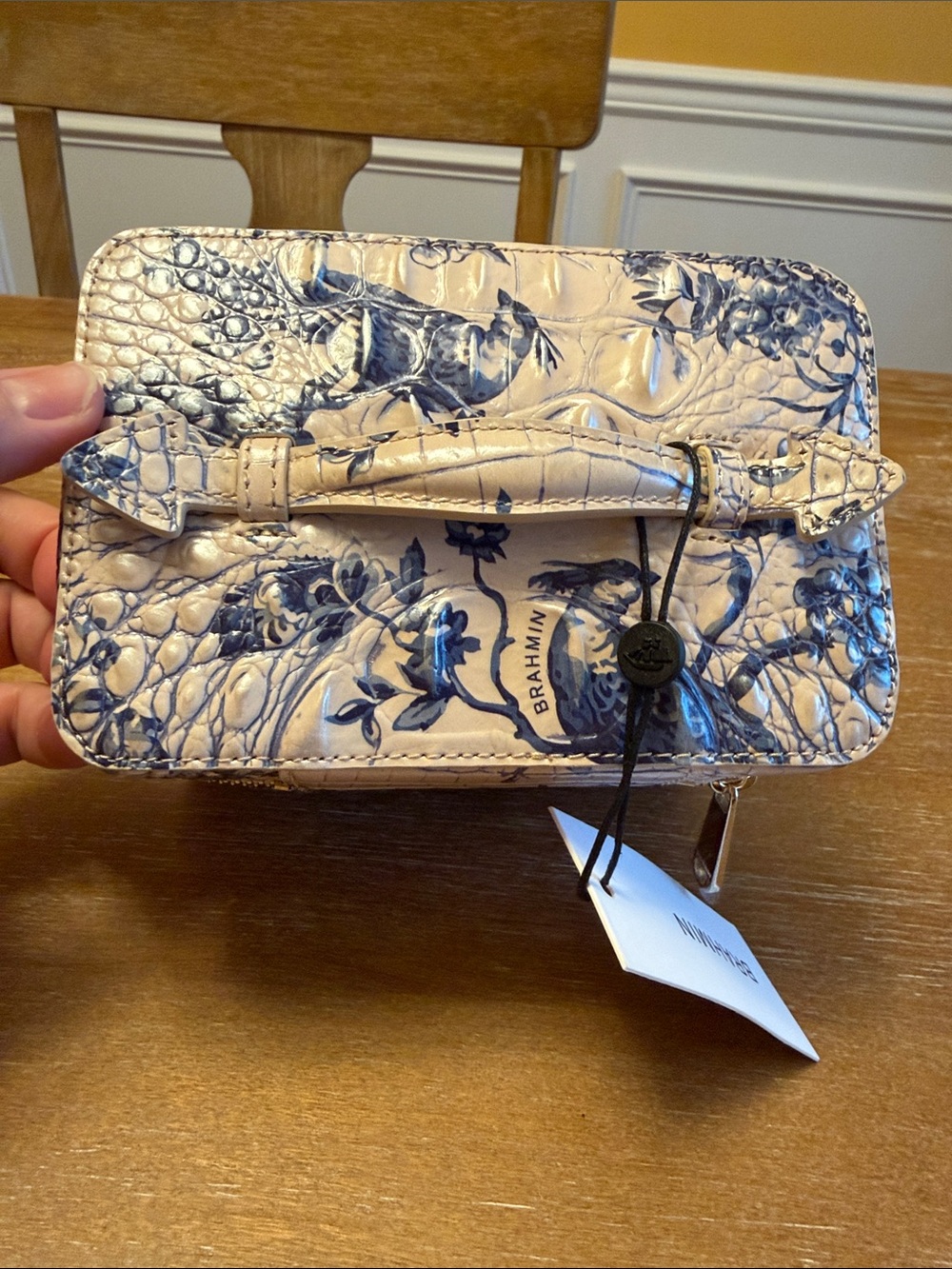 Brahmin songbird Melbourne Cosmetic Case - Picture 4 of 6